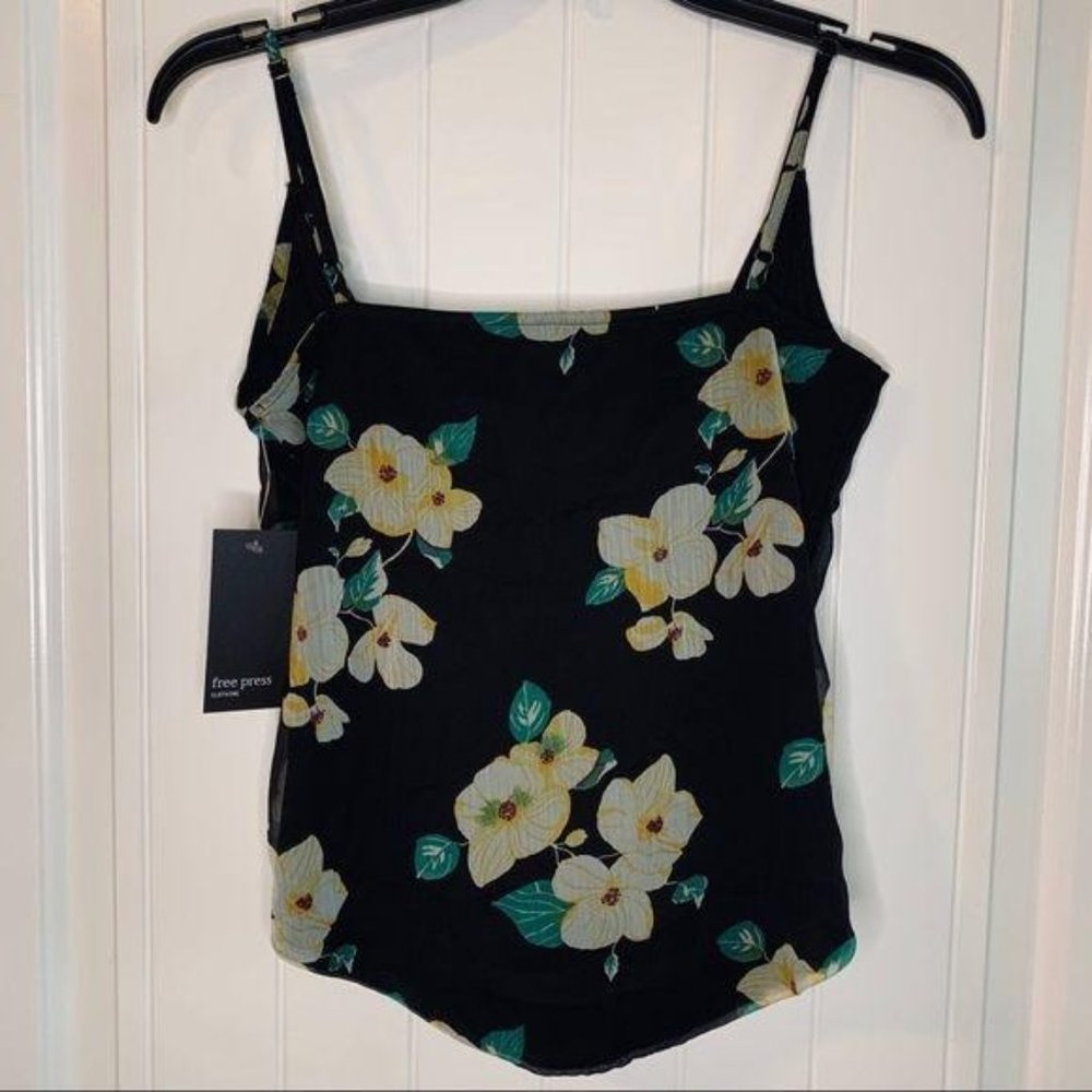 Free Press Black Chinoiserie Floral Mock Wrap Cami - Picture 3 of 12